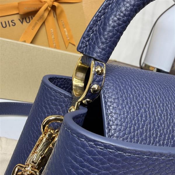 2026120164255201 270